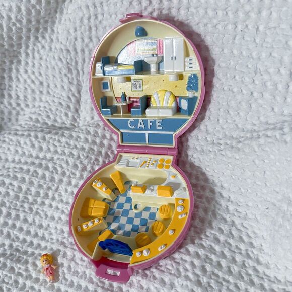 Bluebird Other - VTG 1989 Bluebird Toys Polly Pocket Cafe Pink Shell RARE Yellow Color 1 Doll